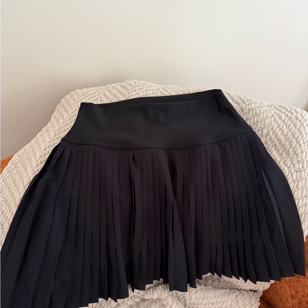 SOLD Alo Black Pleated Tennis Skirt